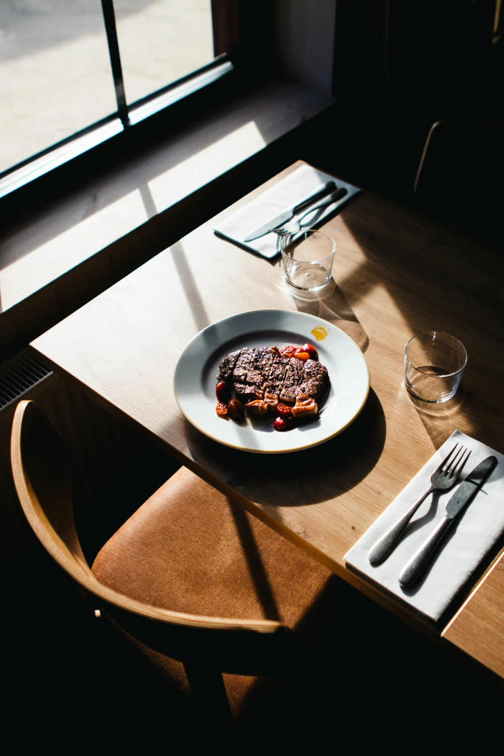 A meal served beside a restaurant window in Vemdalen